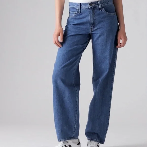 Levi’s baggy dad jeans - Picture 2 of 3